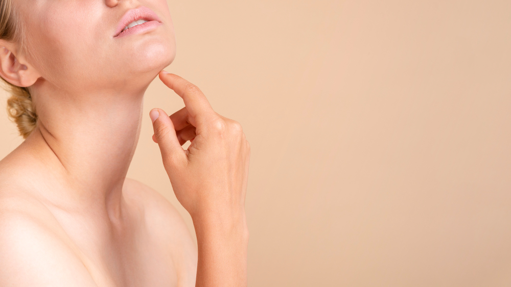 10 Best Neck Creams for Firmer Skin in 2018 - Neck Tightening Cream ... Best neck cream