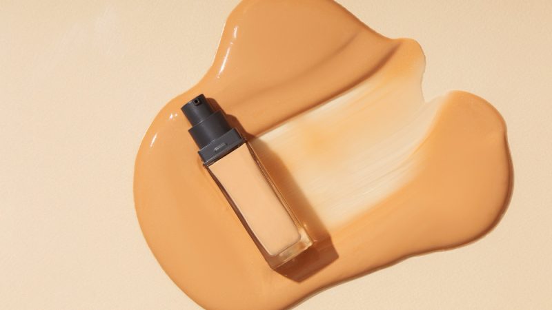 NARS Light Reflecting Foundation