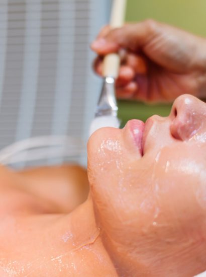 Aqua Peel Facial