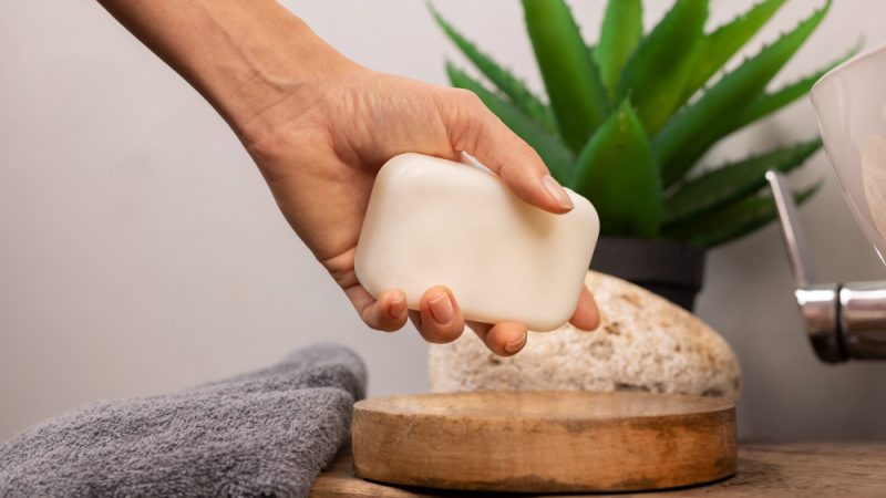 How to Use Shampoo Bars