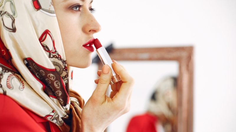 Does Lip Gloss Expire