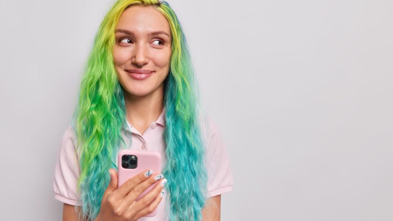 Green in Blonde Hair