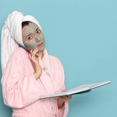 How Much Should I Tip for a Facial