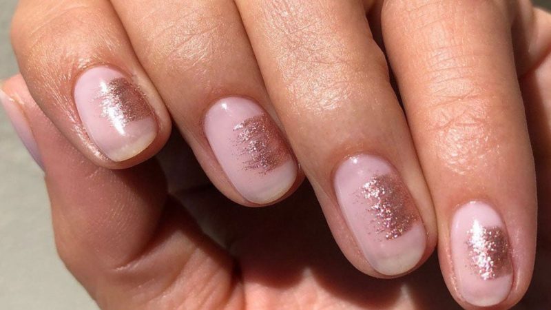 Rose Gold Metallic Nail Polish