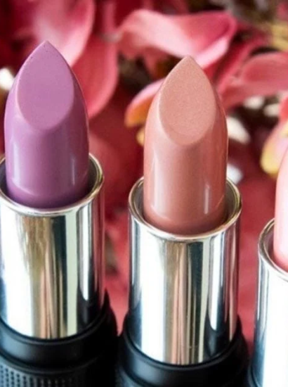 Good Lipstick for Pale Skin