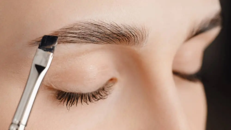 How Long Does Tint on Eyebrows Last